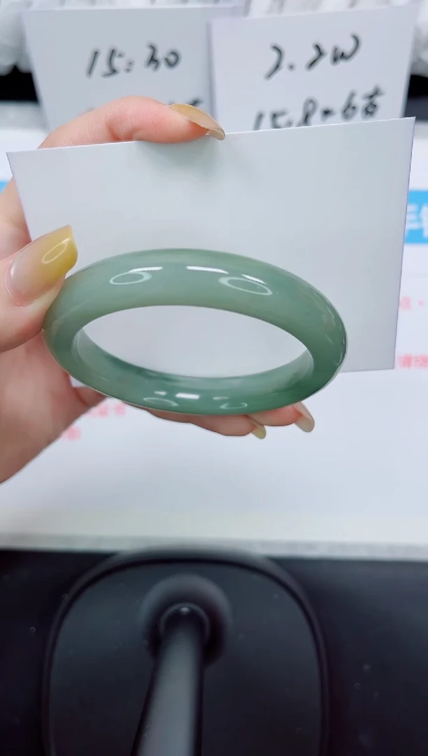 石英质玉手镯未镶嵌112