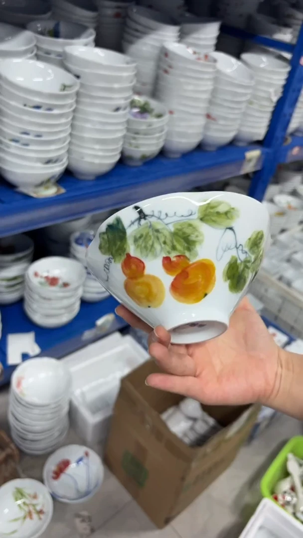 景德镇手绘釉中彩（食品级）荷叶斗笠碗