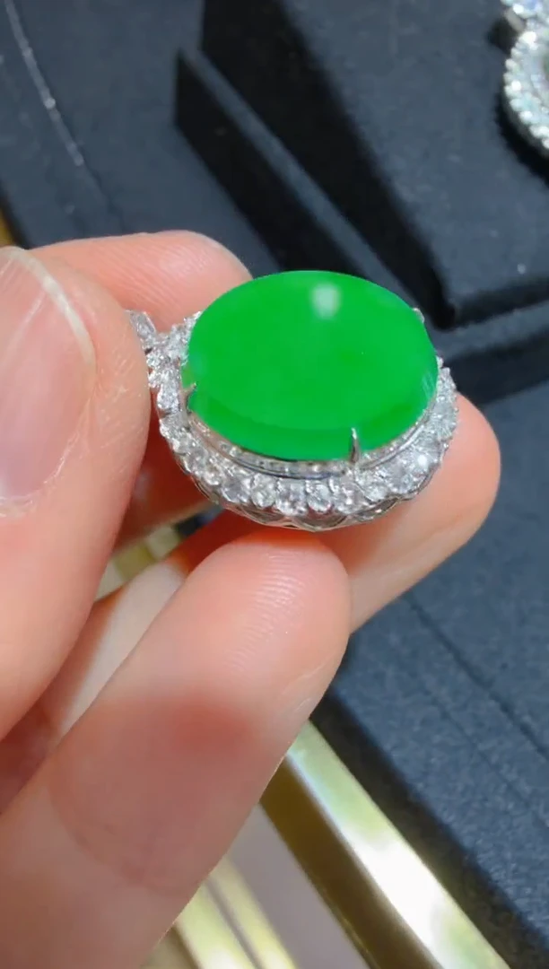 吊坠(不含链)18K金镶嵌翡翠多样性团购发一件