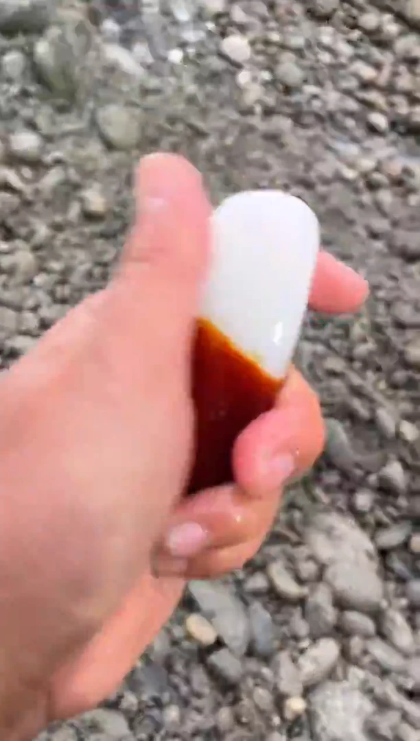 颈饰未镶嵌和田玉（糖玉）99