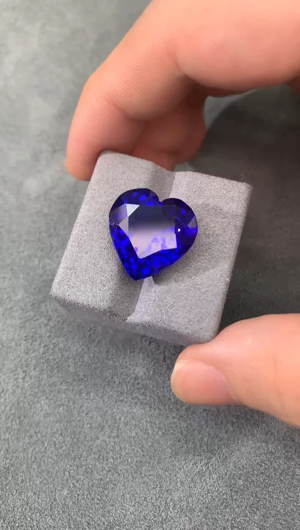 未镶嵌裸石坦桑石16CT