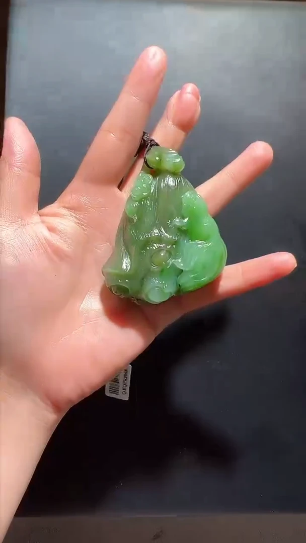 和田玉未镶嵌挂件079和田玉挂件多样性发一