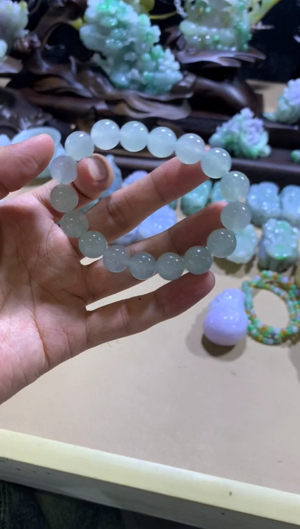 翡翠挂件未镶嵌翡翠摆件