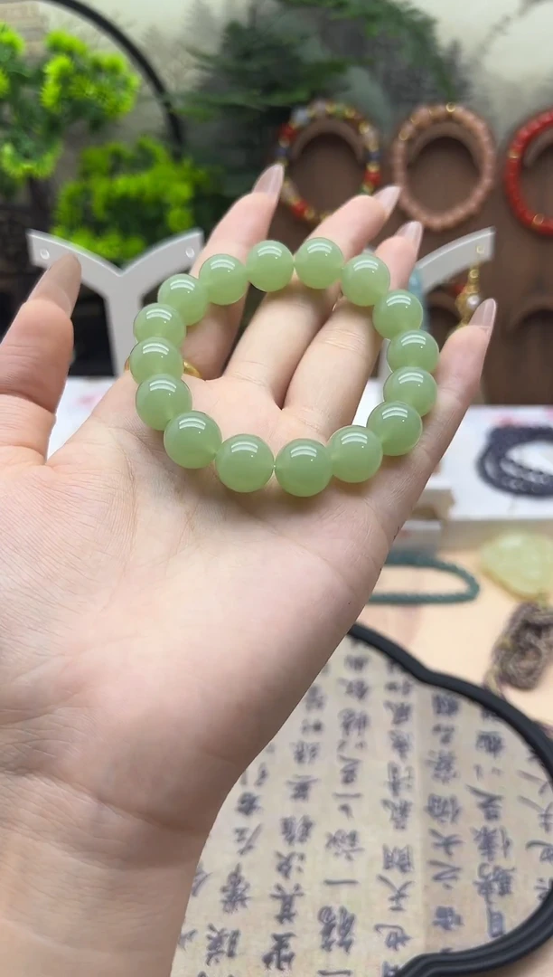 未镶嵌手链和田玉194