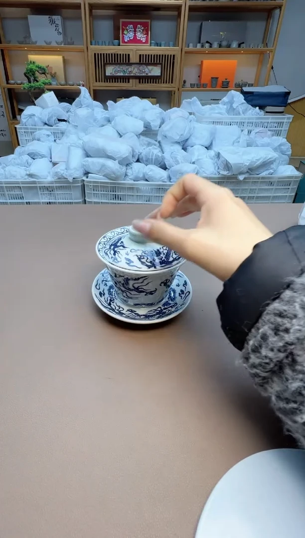 【闪购商品】摆件瓷制品S1111111111111