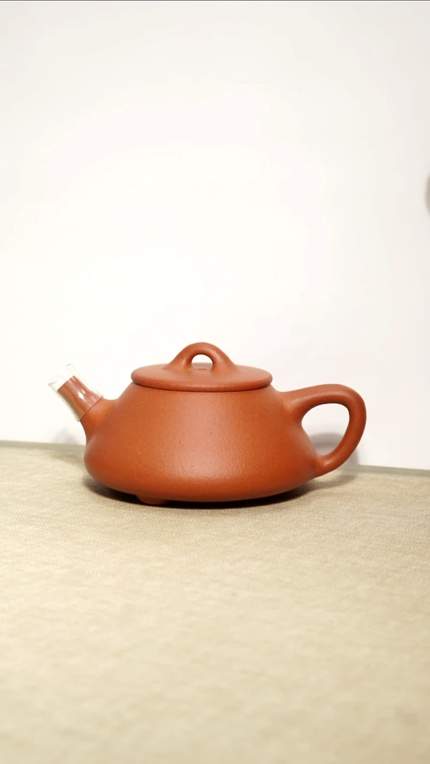 茶壶红泥平盖石瓢200毫升瑕疵壶