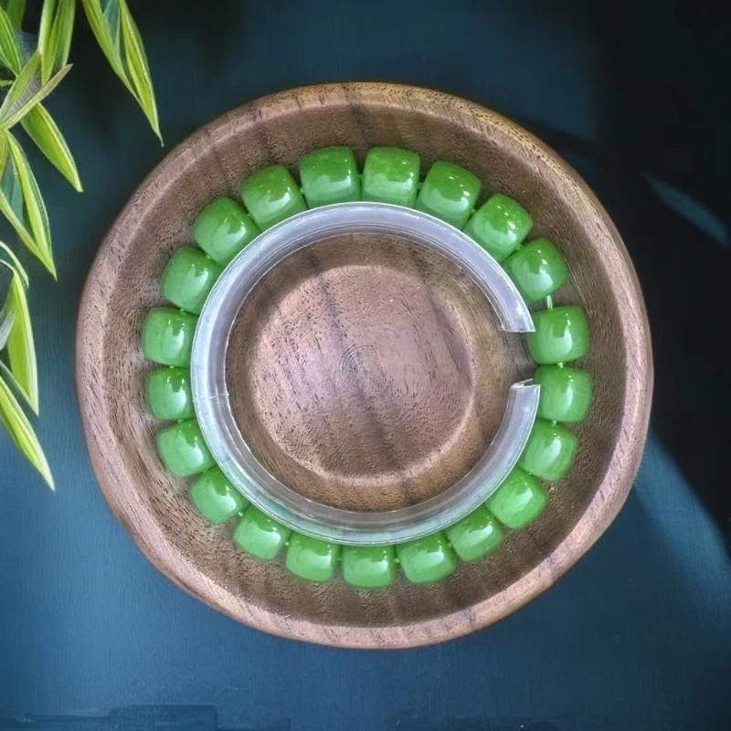 【恩鉴珠宝】天然玉石 051 果绿直切 10mm