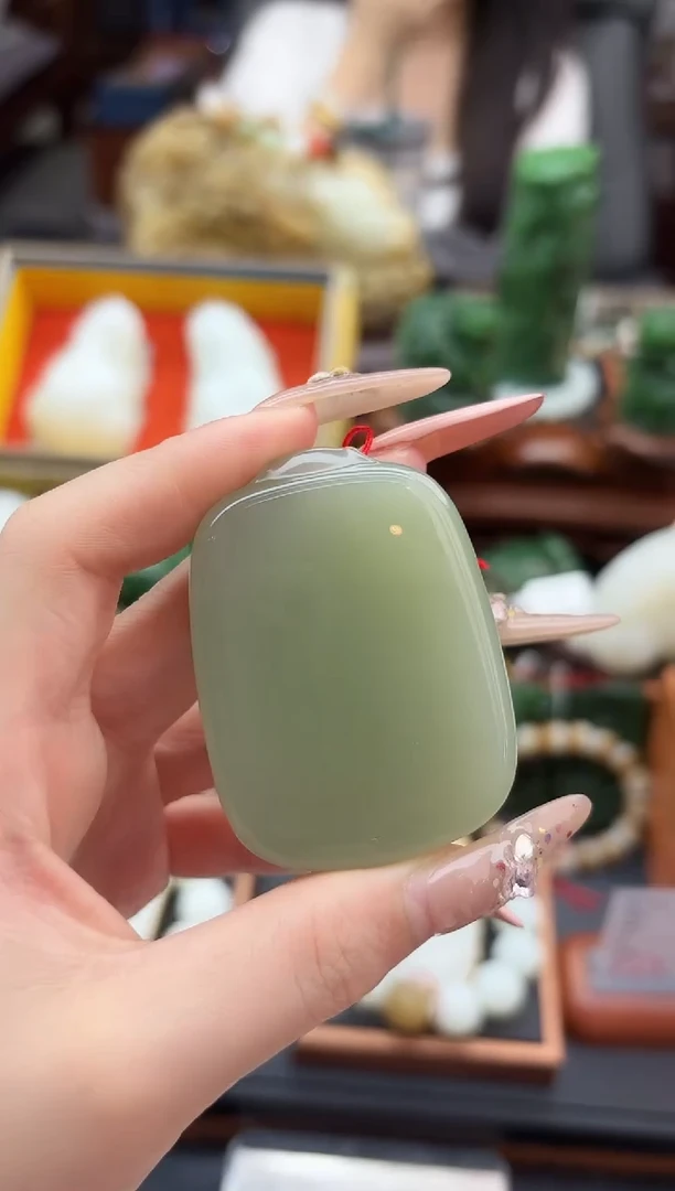 颈饰未镶嵌和田玉董小姐推荐 多样性发货 拍一发一yngcq