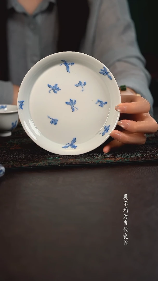 聚澜堂兰花头壶承