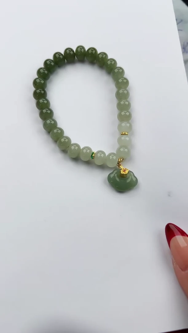 【闪购商品】和田玉手串未镶嵌111微色差T1