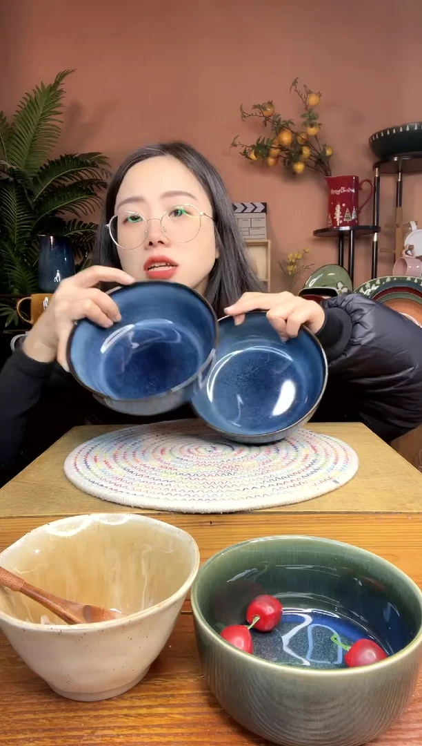 陶瓷6.5英寸蓝色面碗 2件 微瑕疵