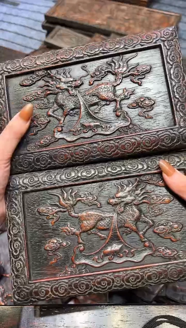 木紫檀雕刻一物一拍