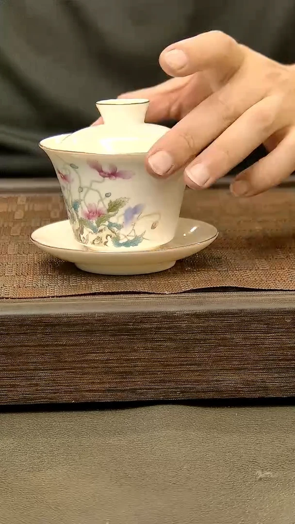 茶盏334。。。。。。。。