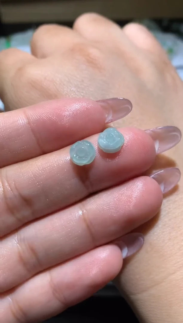 定制翡翠未镶嵌毛货