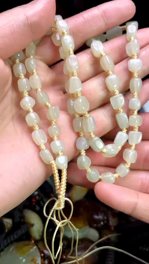 【闪购商品】和田玉颈饰未镶嵌1