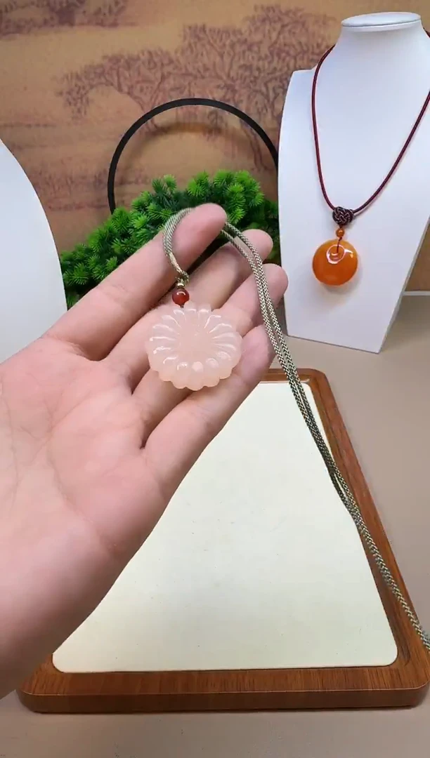 颈饰14K金镶嵌和田玉A956