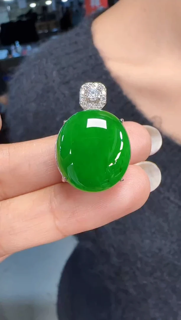 未镶嵌定制翡翠翡翠吊坠245