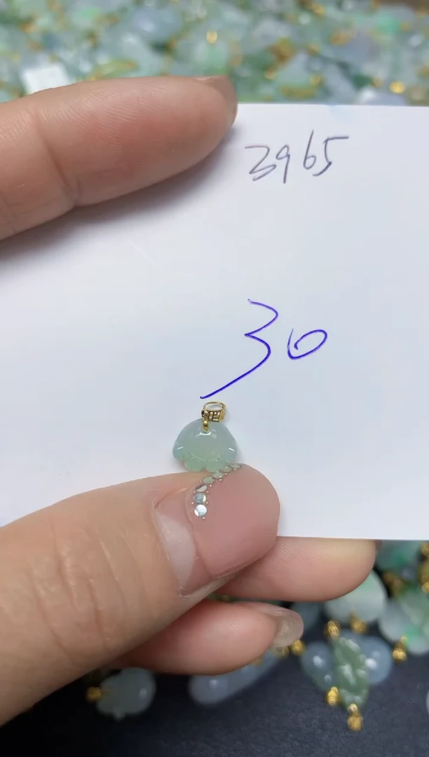 【闪购商品】翡翠挂件18K金镶嵌 天然翡翠A货