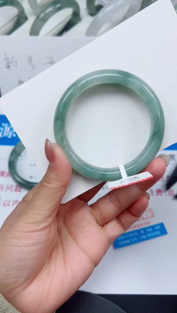 未镶嵌手镯石英质玉124-52/53
