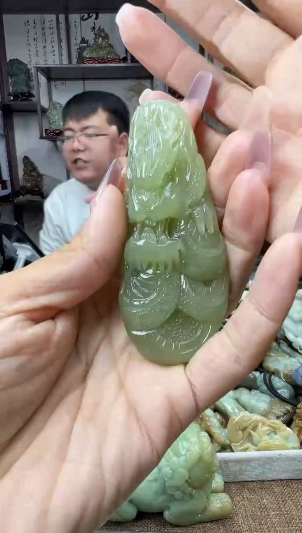 未镶嵌和田玉把件1
