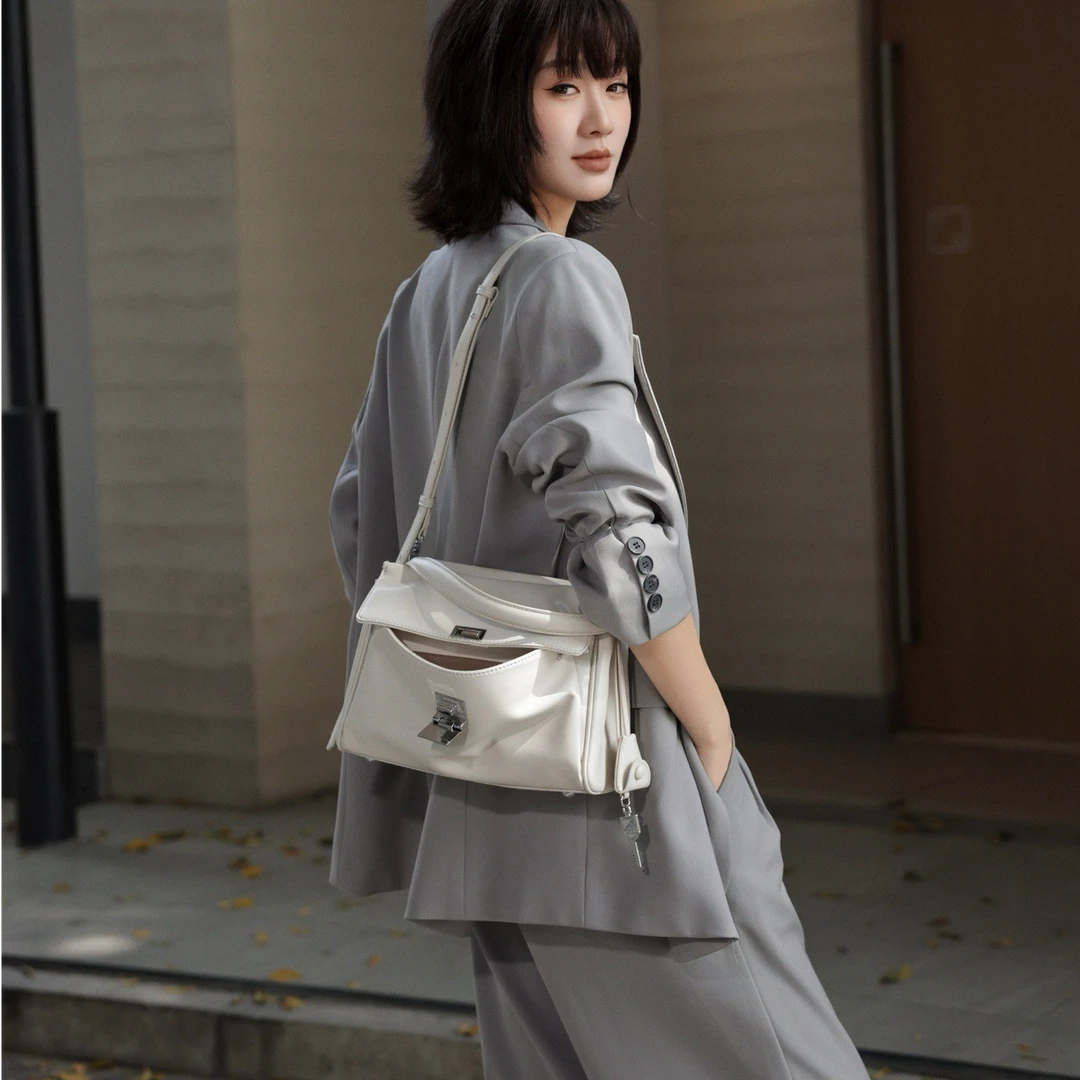 2025春夏新款腋下潮流复古手提单肩斜跨包时尚包 T651-T700