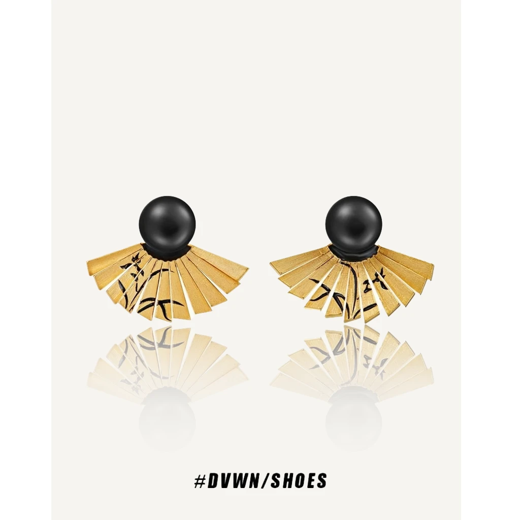 铜合金合成锆石耳饰 【自留款必入】扇子耳钉新款黑色小众轻奢百搭