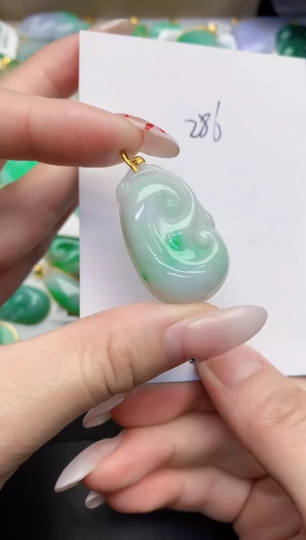 【闪购商品】翡翠颈饰18K金镶嵌0000000000