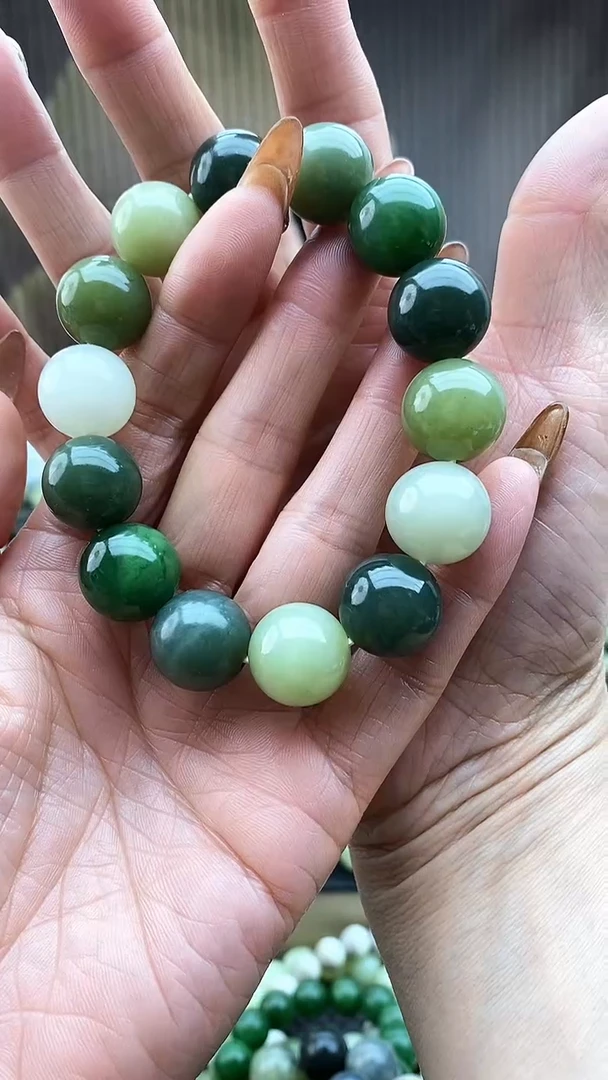 未镶嵌手串和田玉多宝全家福16