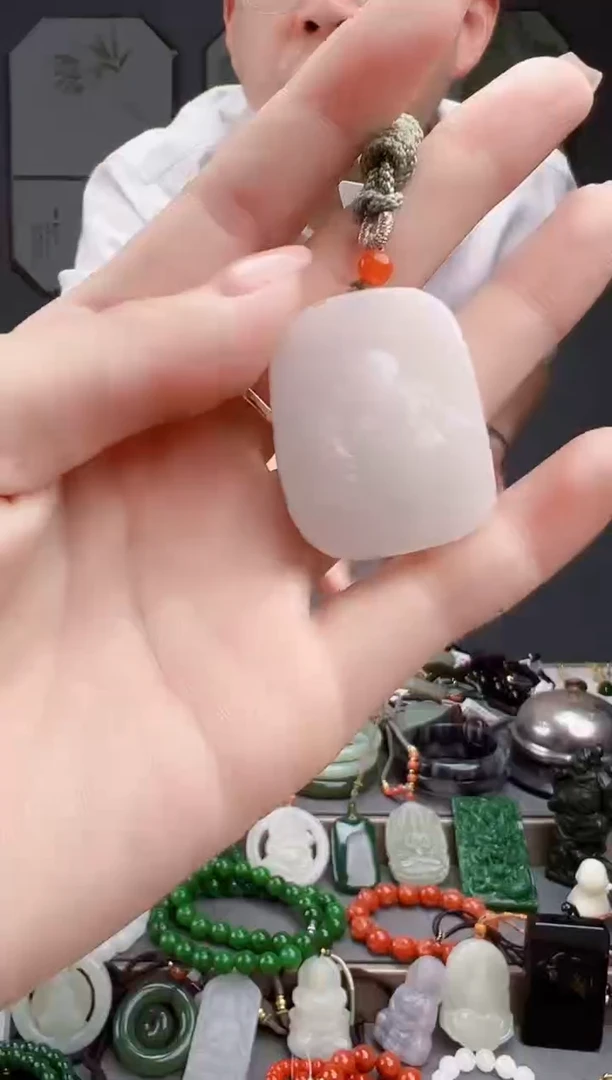 颈饰未镶嵌和田玉多样性发货拍一发一