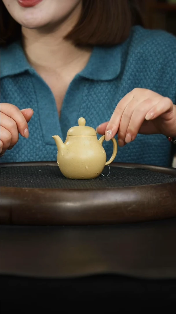 茶壶紫砂本绿 秋水