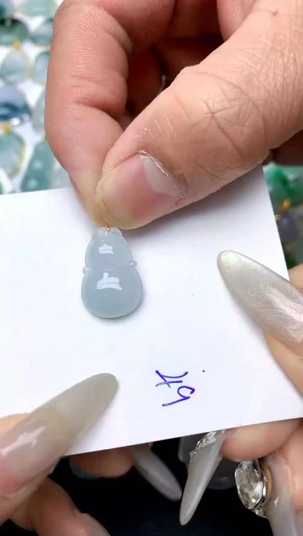 【闪购商品】翡翠颈饰18K金镶嵌天然A货翡翠