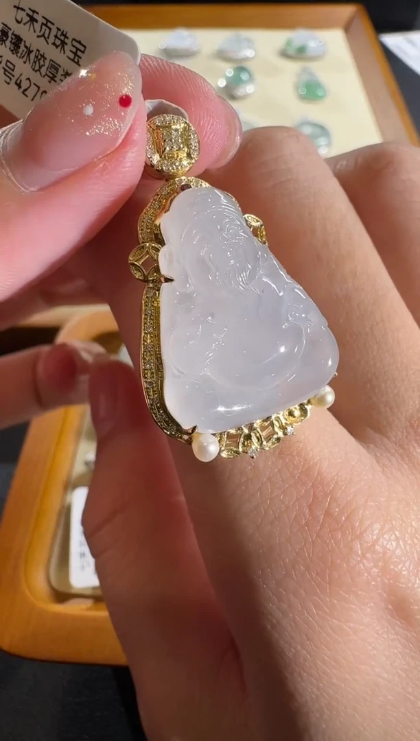 【闪购商品】翡翠吊坠(不含链)18K金镶嵌【源头工厂】钻石镶嵌