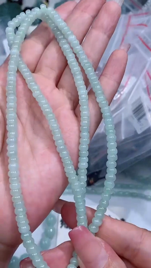 颈饰未镶嵌翡翠珠链