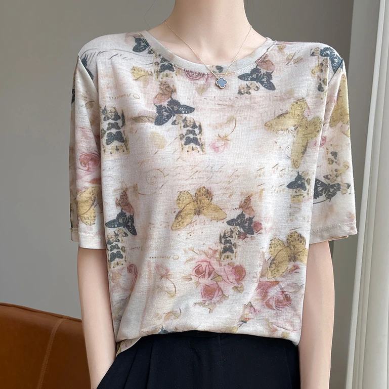 哥弟阿玛施正品夏季短袖提花设计感t恤女薄款显瘦复古蝴蝶圆领T恤