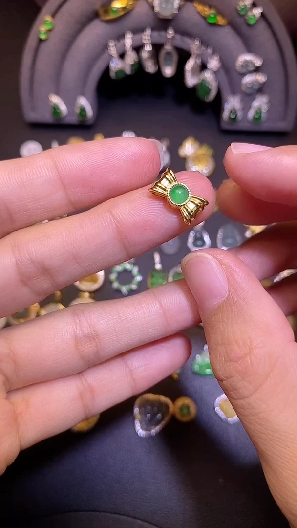 吊坠(不含链)银S925镶嵌翡翠1