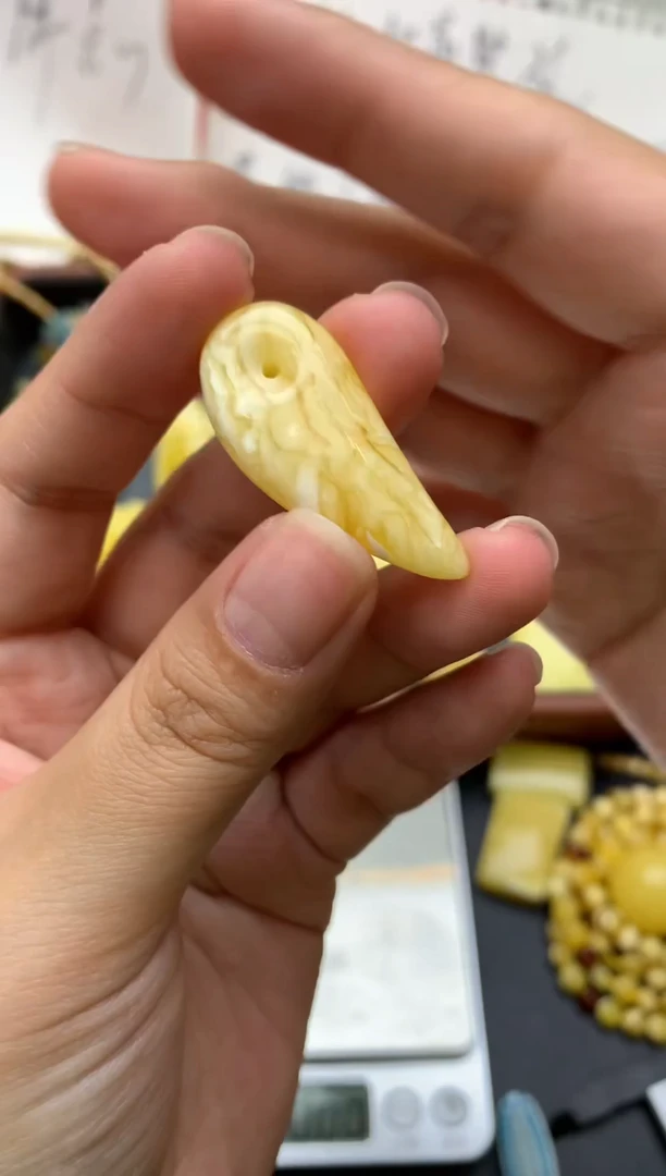 【闪购商品】蜜蜡珠宝奇石未镶嵌028 琥珀蜜蜡  花粉 修补