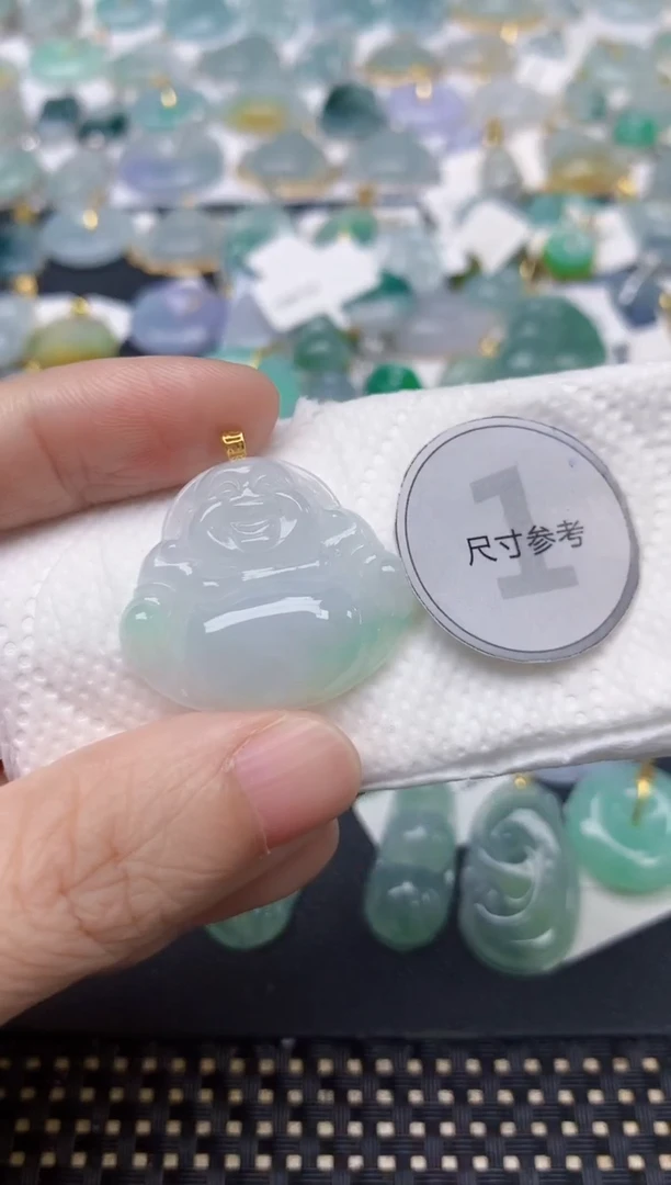 颈饰18K金镶嵌翡翠天然缅甸A货翡翠