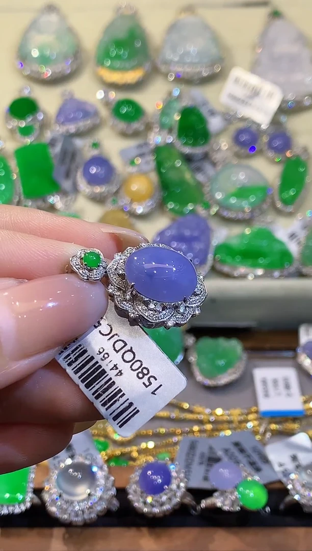 吊坠(不含链)18K金镶嵌翡翠A****aSF多样性发其一