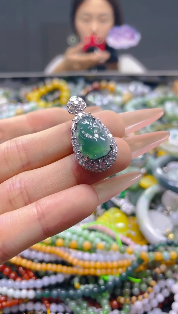 颈饰未镶嵌翡翠/S/翡翠A货，一件也是批发价