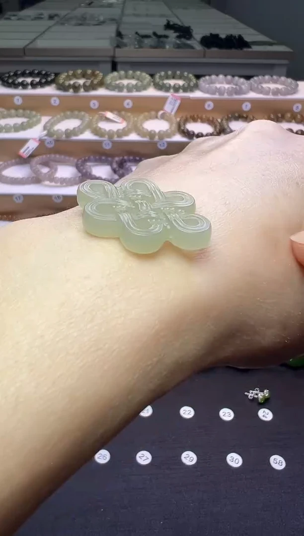 颈饰未镶嵌和田玉89号链接