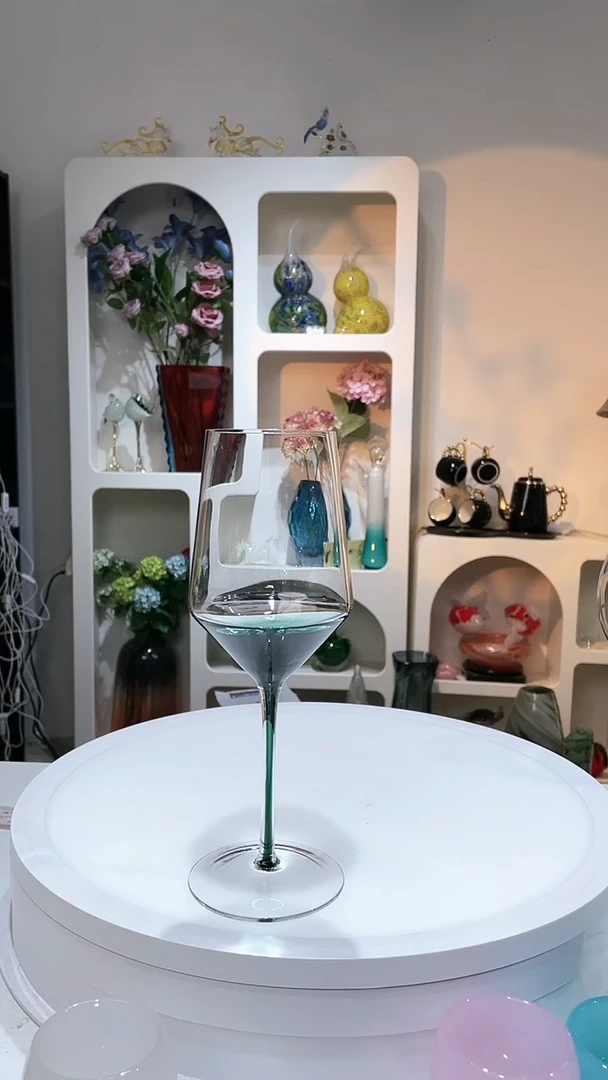 【闪购商品】水晶玻璃2只高货原色红酒杯绿色不是喷色