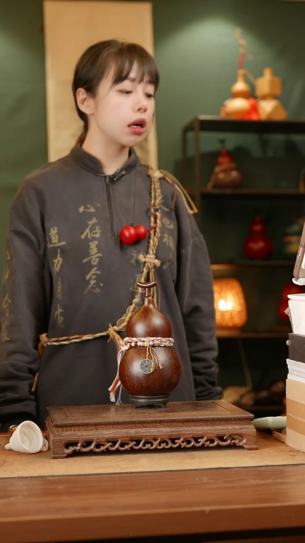 173号精品天然大漆酒葫芦一物一拍~