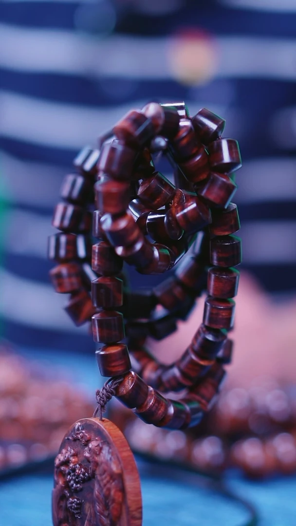 黄花梨/降香黄檀海南黄花梨红紫底虎皮纹1.2x108长款桶珠手串