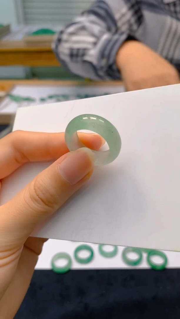 【闪购商品】石英质玉戒指合金019