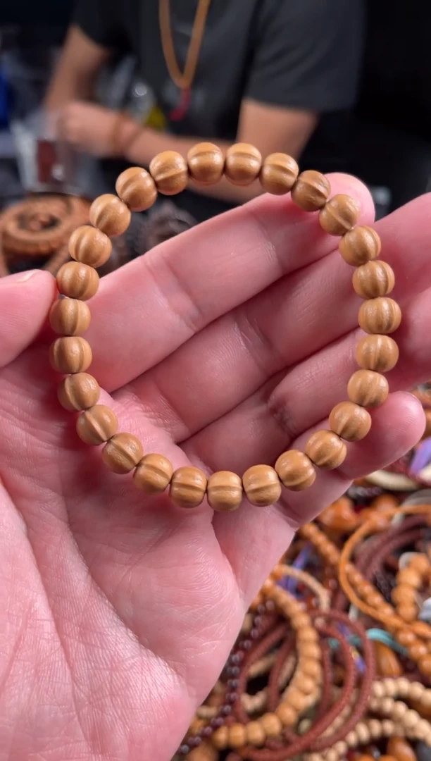 吊坠猴头核桃王胖子文玩工作室鲨鱼脊8.8左右