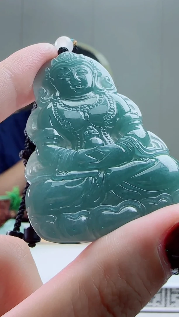颈饰未镶嵌翡翠天然A货翡翠  多样性发其一