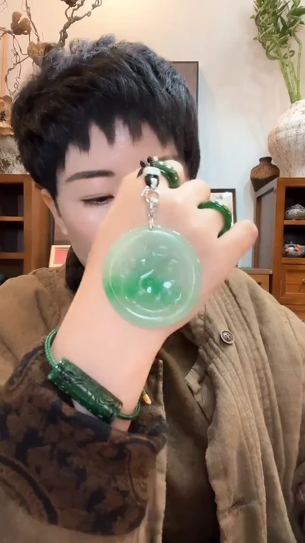 吊坠(赠链)合金翡翠148