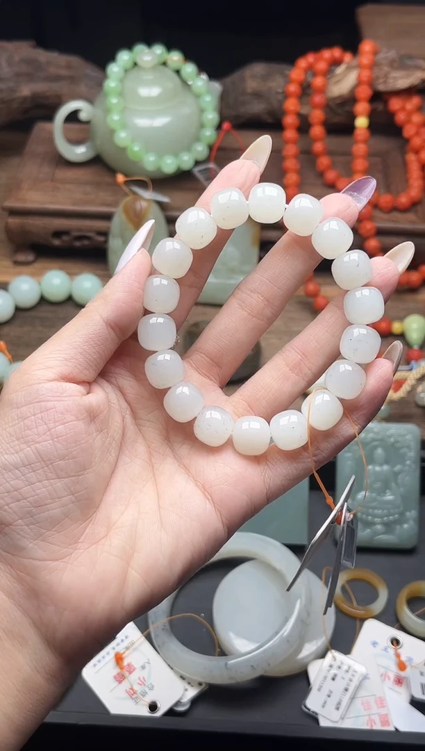 未镶嵌手串和田玉卡12新疆黑山 老型9011426