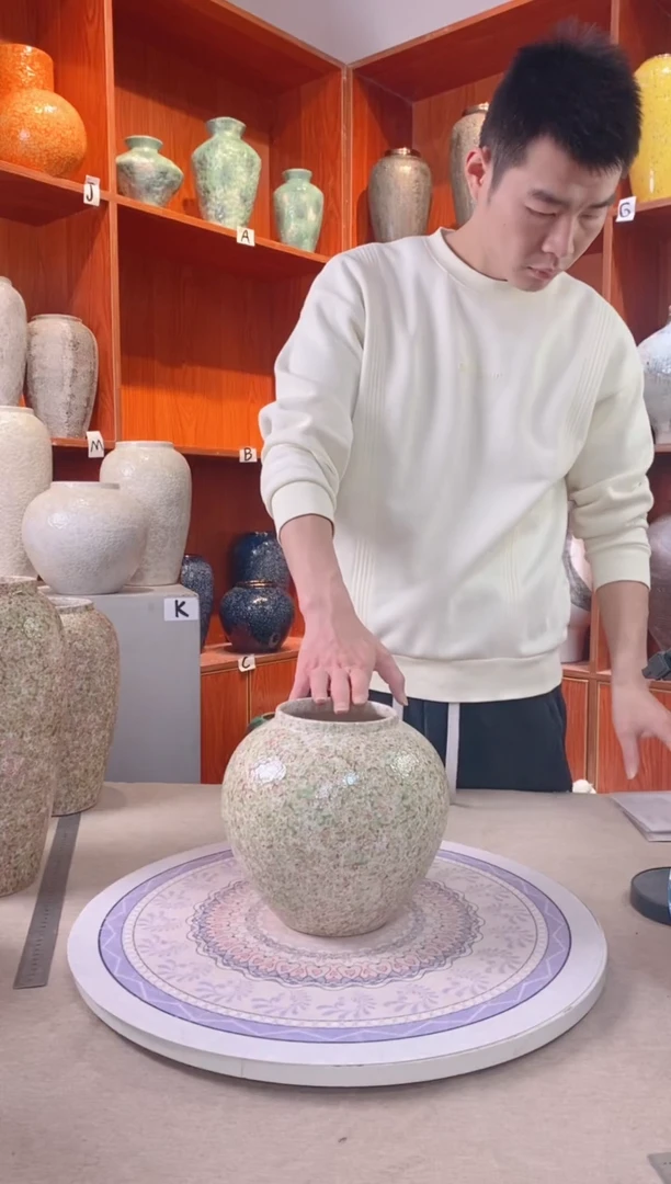 【闪购商品】瓶春意盎然 小号 陶瓷花瓶 无花