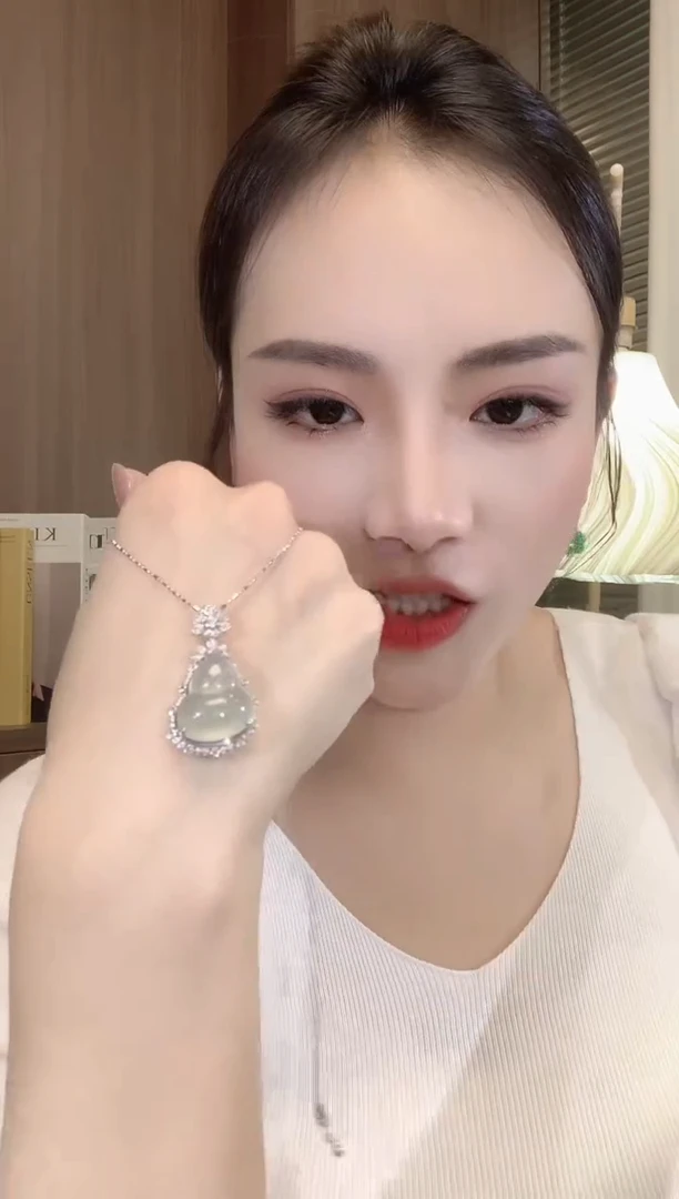 翡翠18K金镶嵌吊坠(不含链)A62